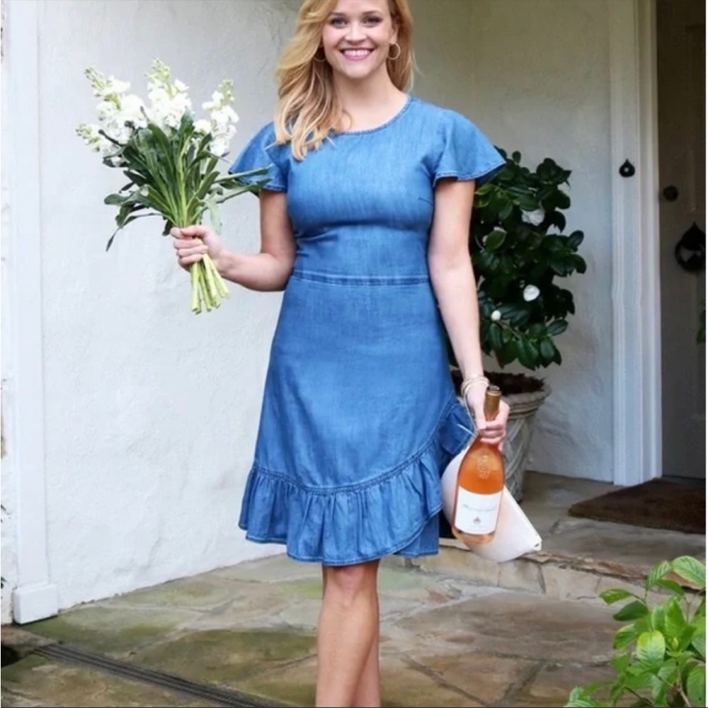 Draper James Chambray Flutter Sleeve Dress